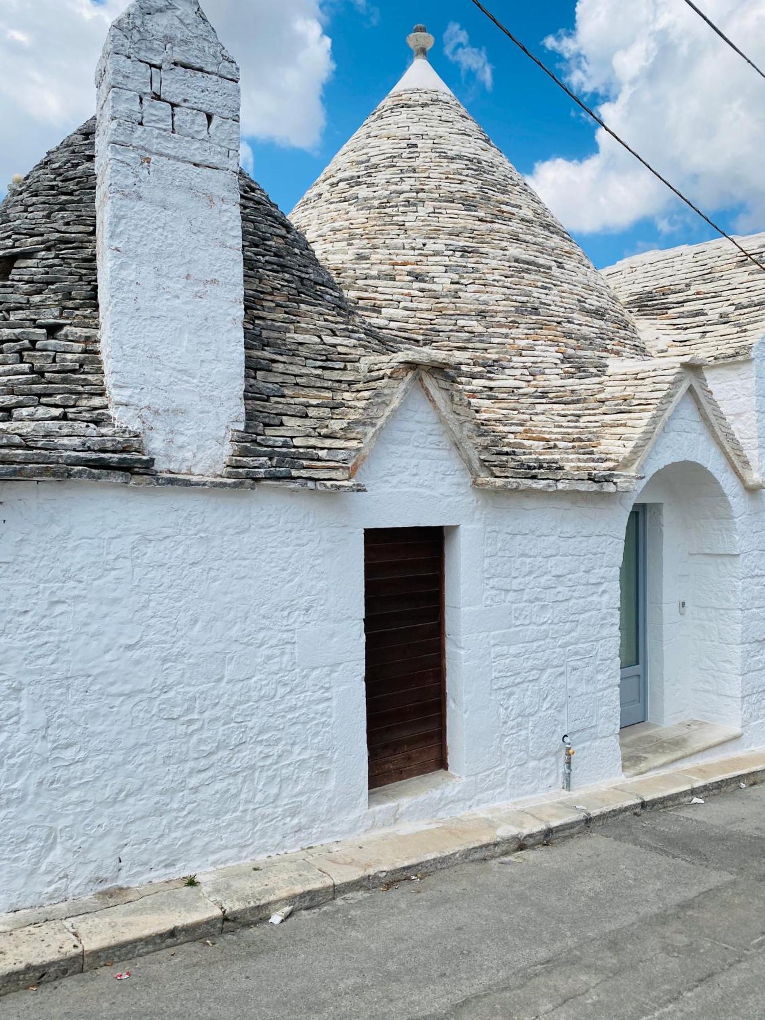 I Trulli Della Massaia Villa Alberobello Exterior photo